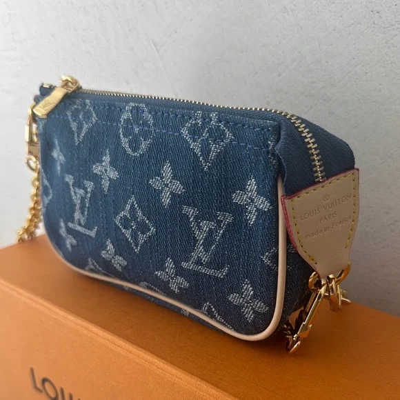 UPCYCLED Louis Vuitton Monogram Blue Denim Mini Pouchette - Picture 3 of 11